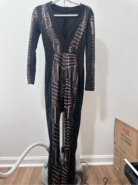 Black V-Neck Sequin-Patterned Jumpsuit